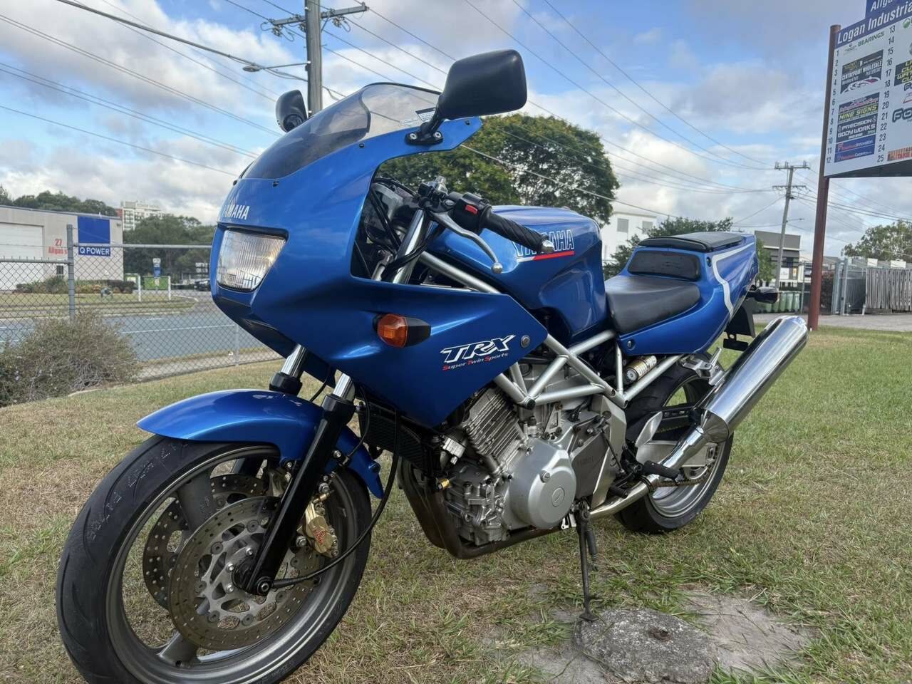 2000 YAMAHA TRX850 SPORTS