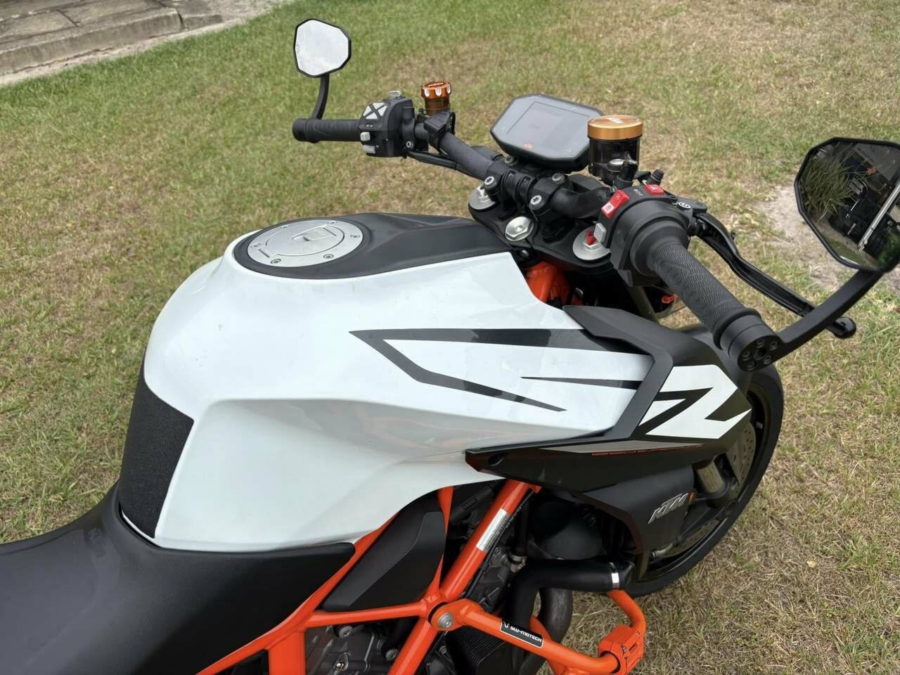 2020 KTM 1290 SUPER DUKE R SPORTS