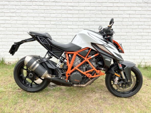 2020 KTM 1290 SUPER DUKE R SPORTS