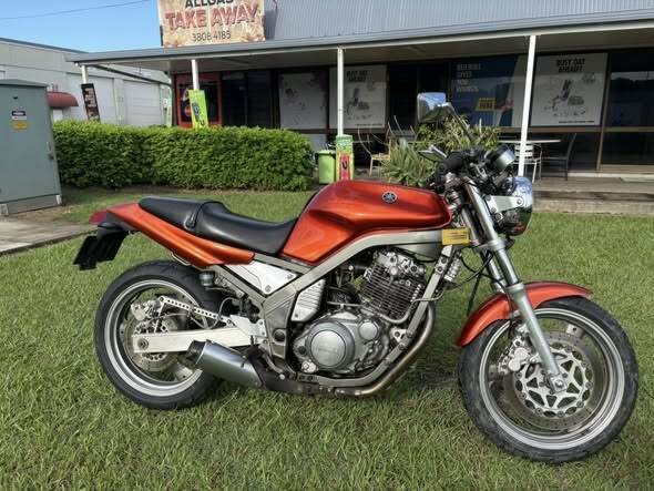 1997 YAMAHA SRX600 ROAD