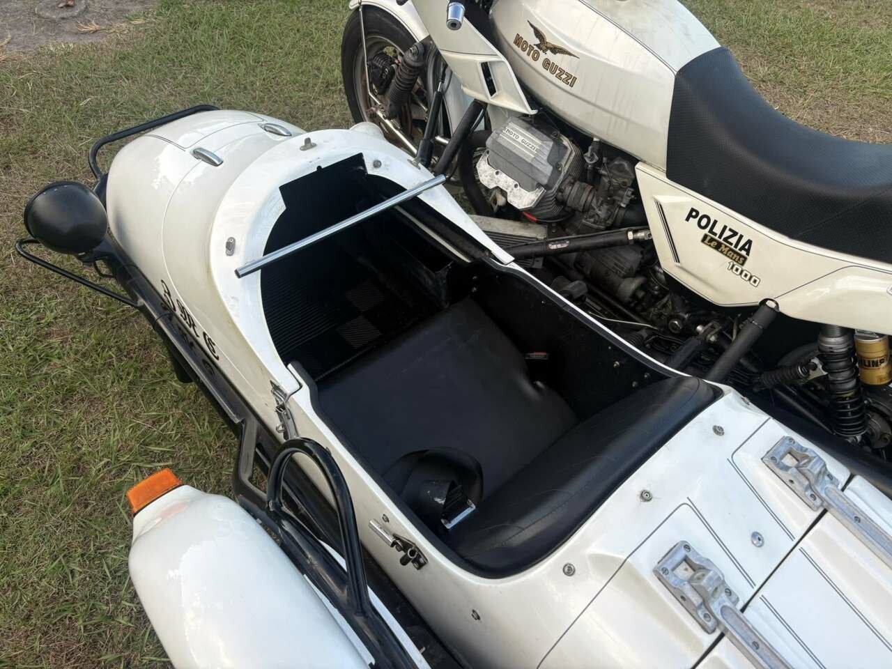 1988 MOTO GUZZI 1000 LE MANS SPORTS OUTFIT