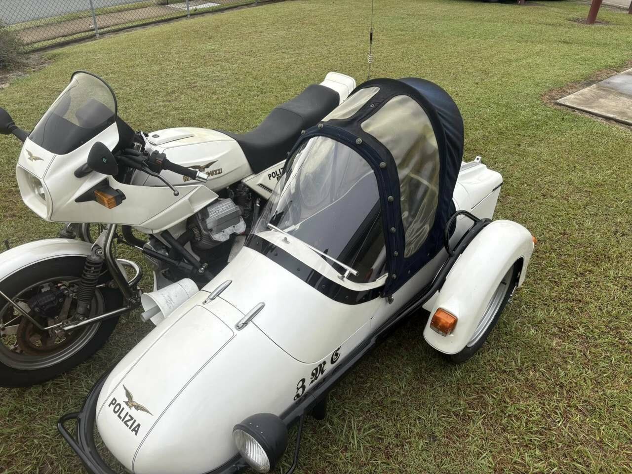 1988 MOTO GUZZI 1000 LE MANS SPORTS OUTFIT