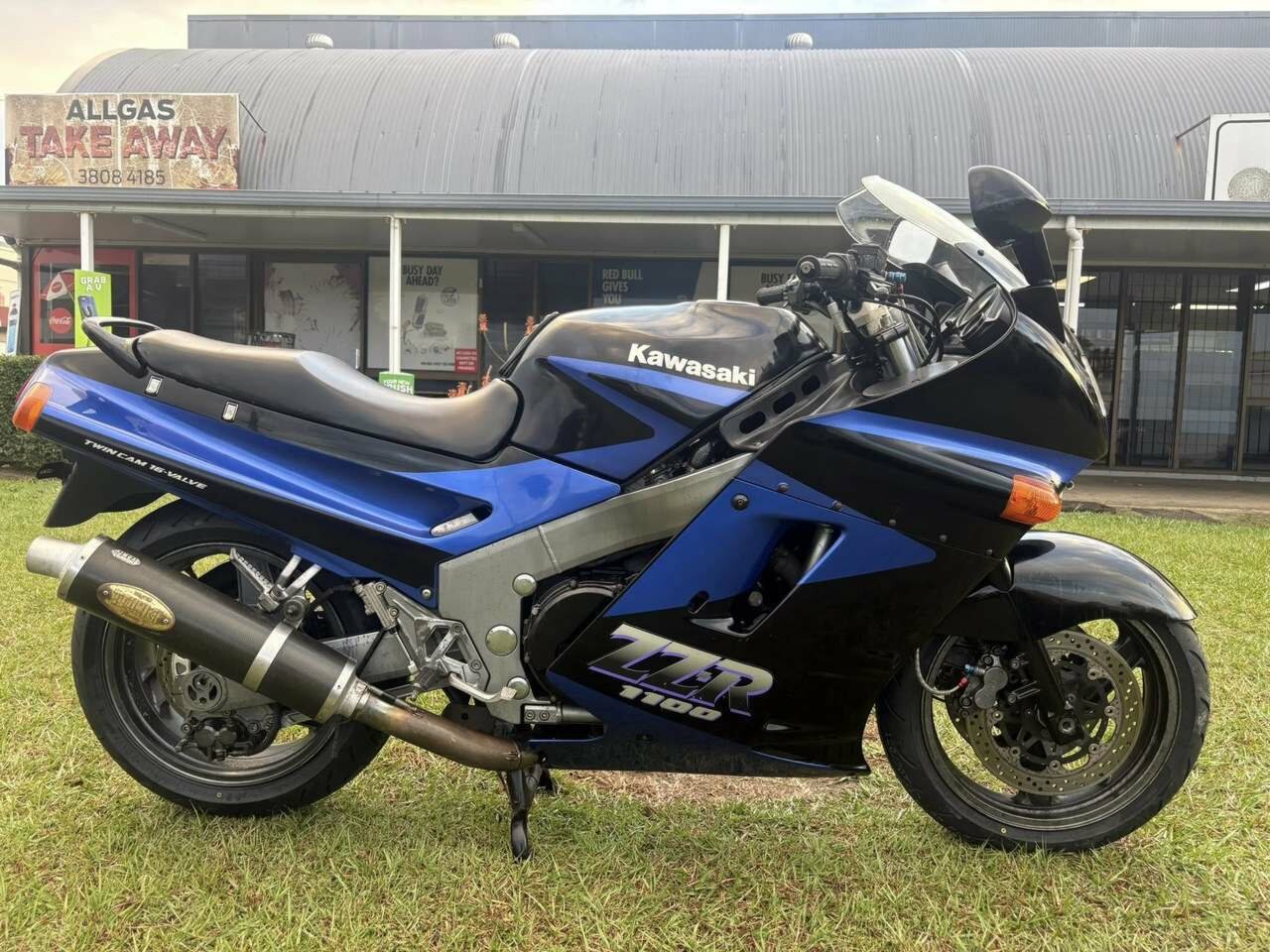 1990 KAWASAKI ZZ-R1100 (ZX1100) ROAD