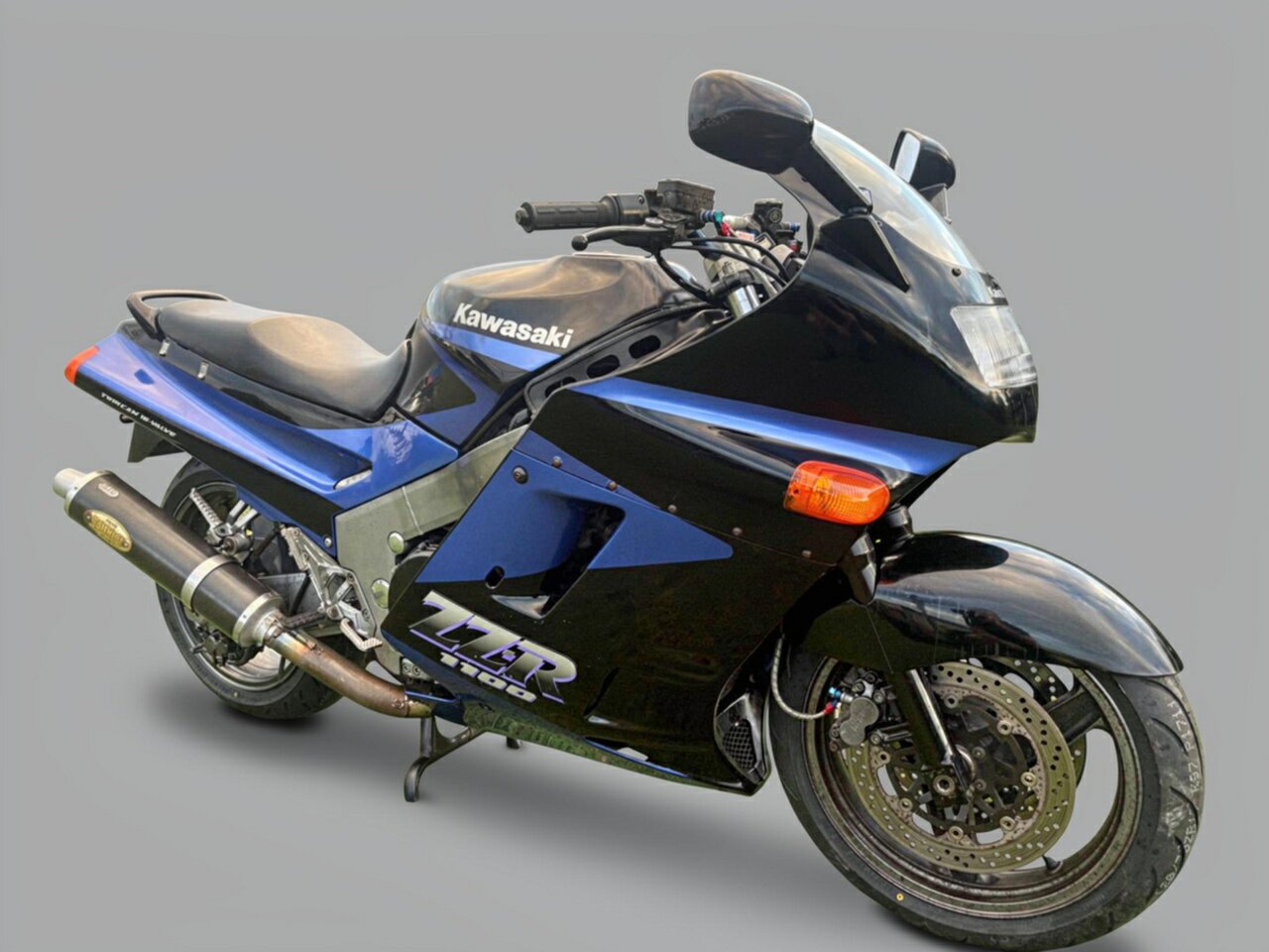 1990 KAWASAKI ZZ-R1100 (ZX1100) ROAD