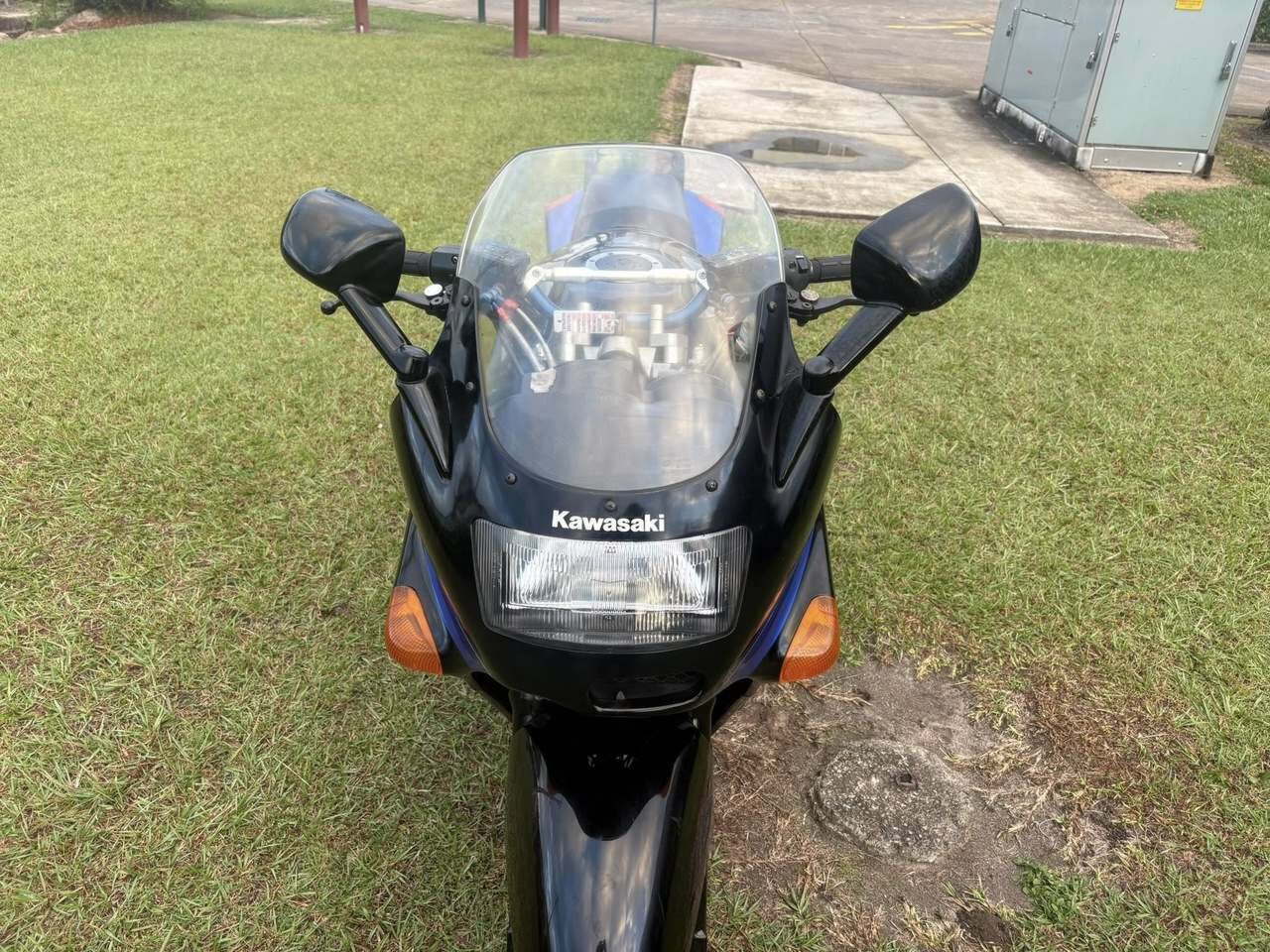 1990 KAWASAKI ZZ-R1100 (ZX1100) ROAD