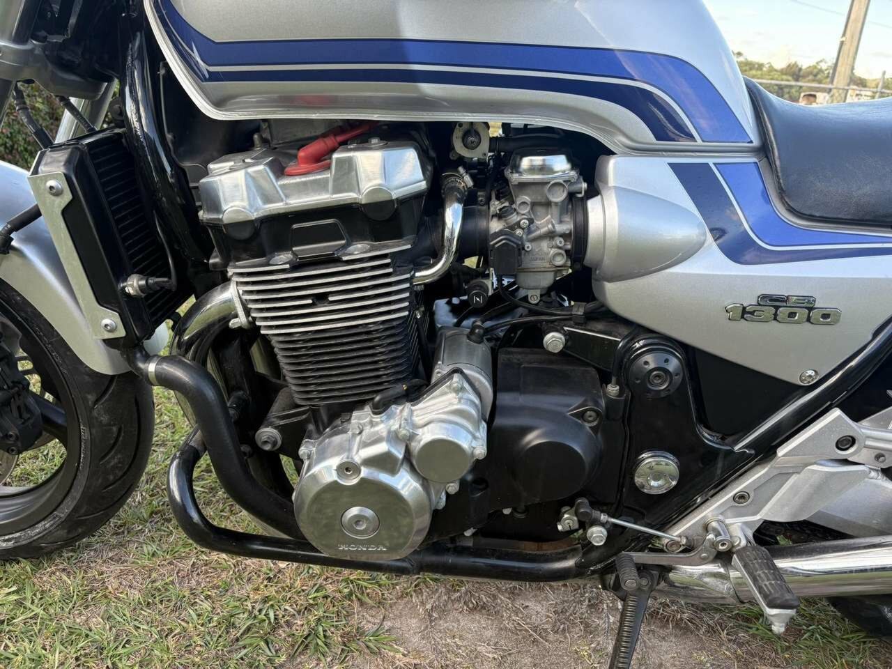 1999 HONDA CB1300F ROAD