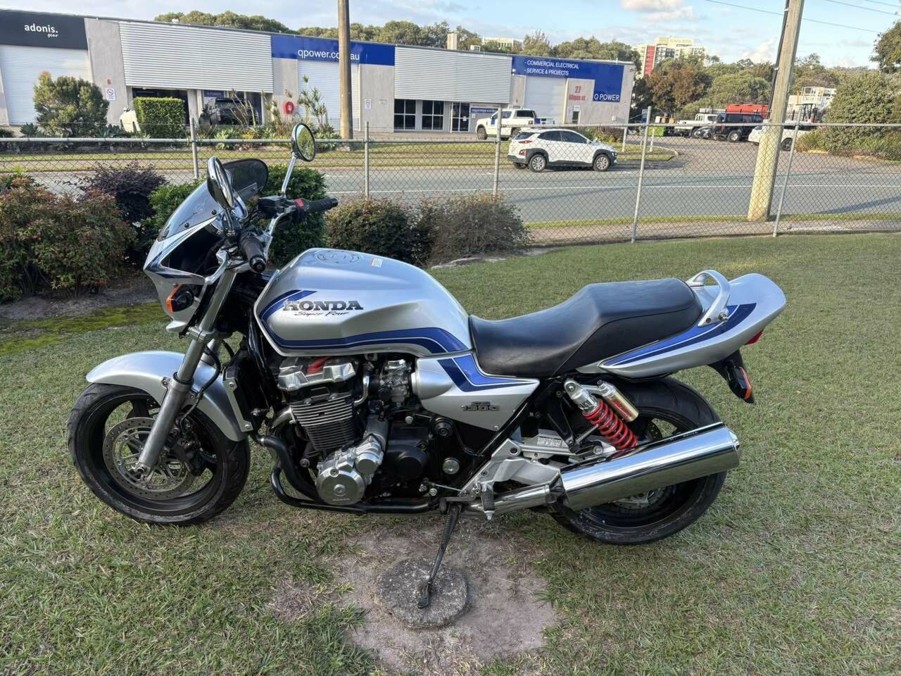 1999 HONDA CB1300F ROAD