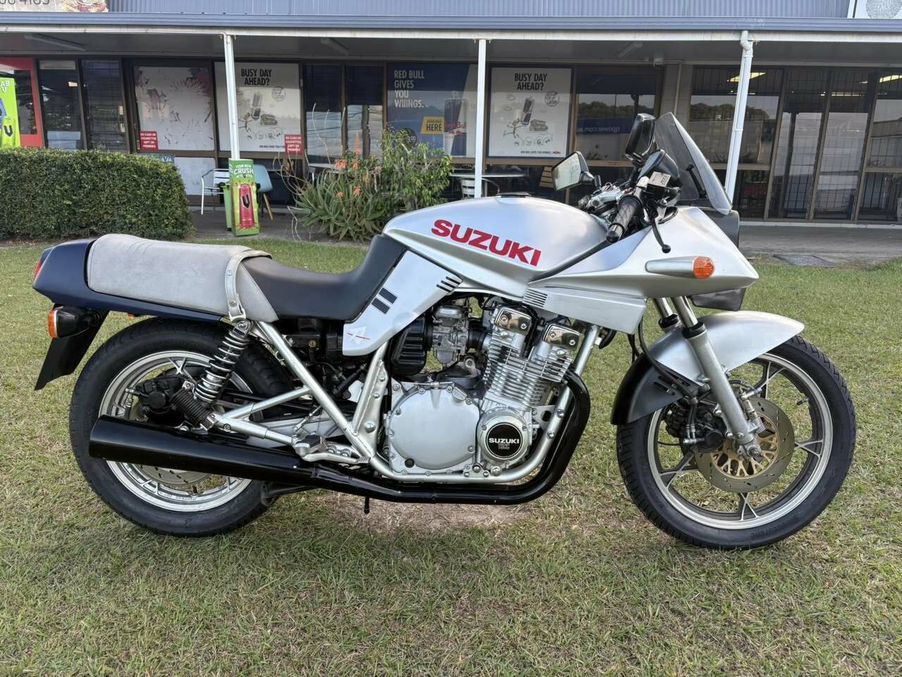 1982 SUZUKI KATANA 750 ROAD