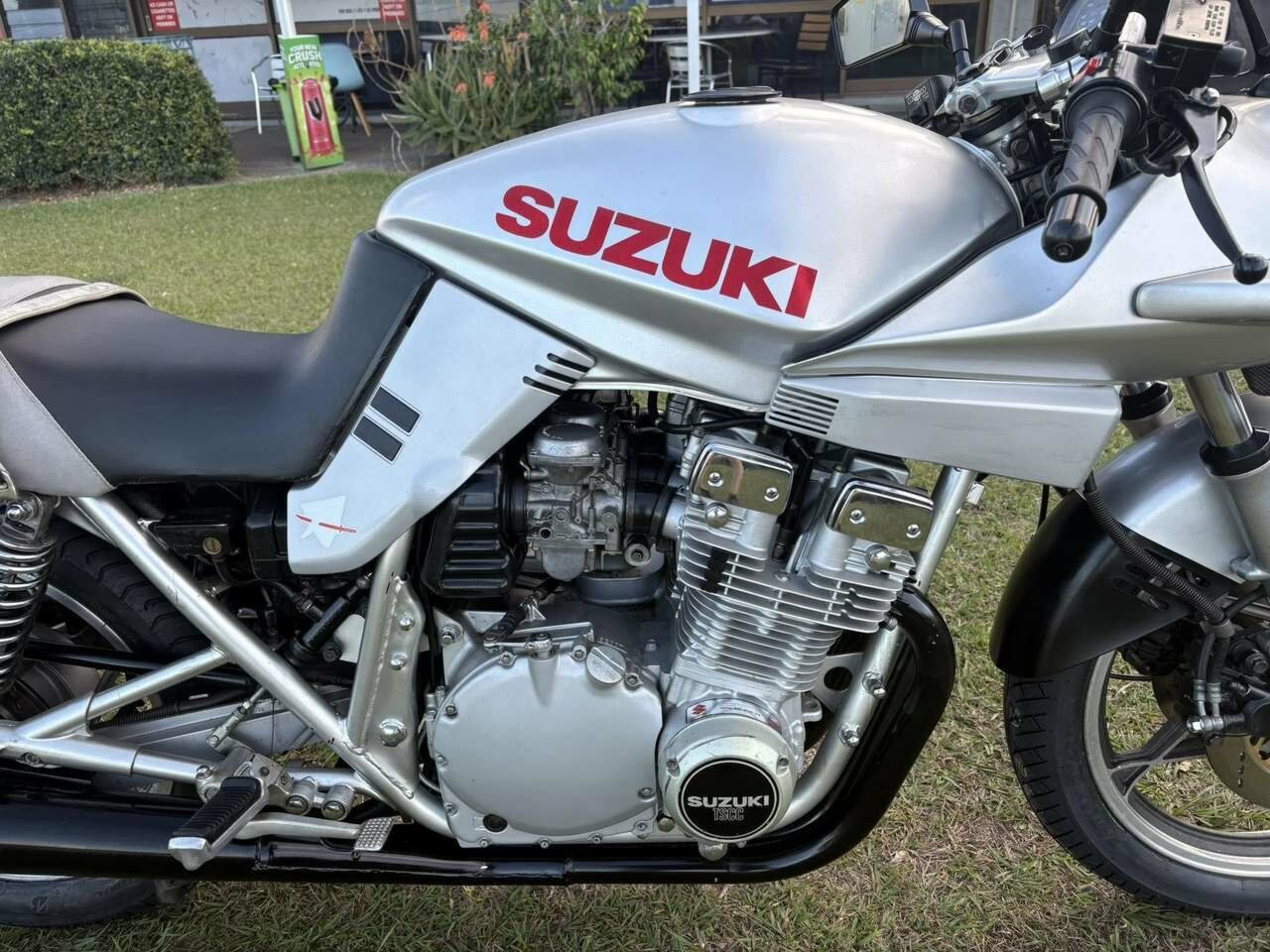 1982 SUZUKI KATANA 750 ROAD