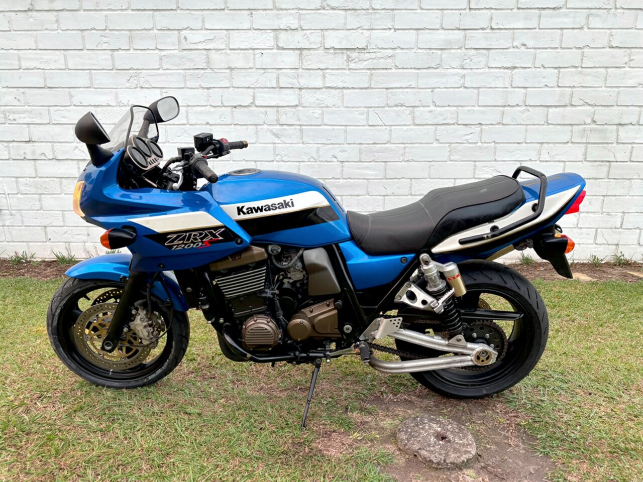 2001 KAWASAKI ZRX 1200S ROAD