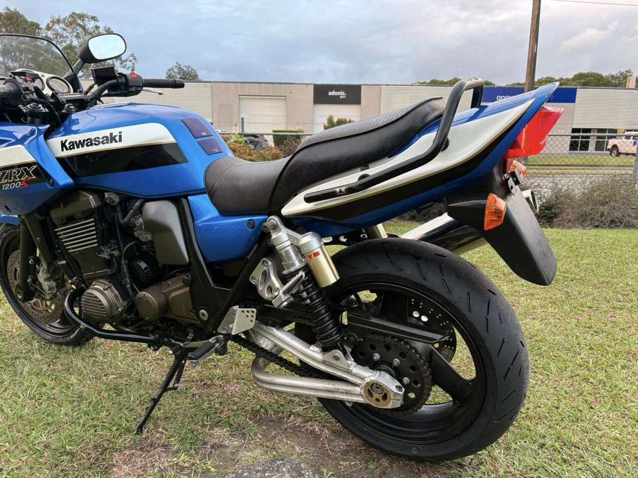 2001 KAWASAKI ZRX 1200S ROAD