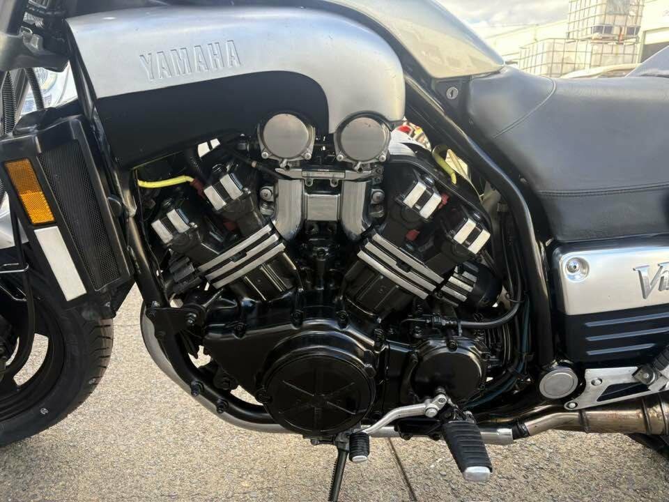 1998 YAMAHA VMX1200 (VMAX) ROAD