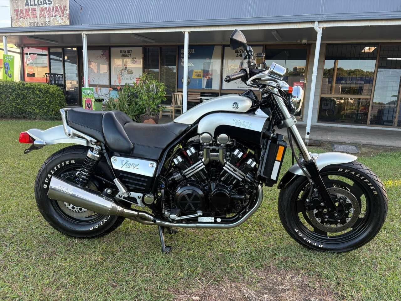 1998 YAMAHA VMX1200 (VMAX) ROAD