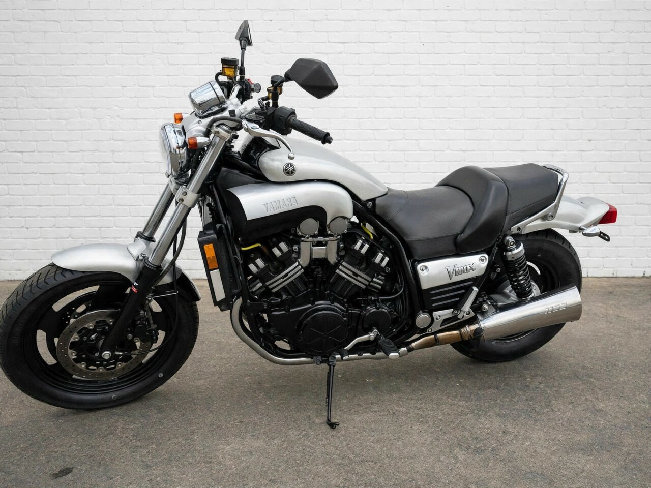 1998 YAMAHA VMX1200 (VMAX) ROAD