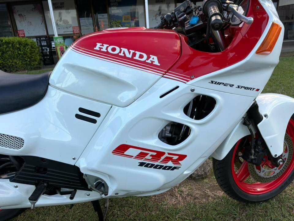 1987 HONDA CBR1000F ROAD