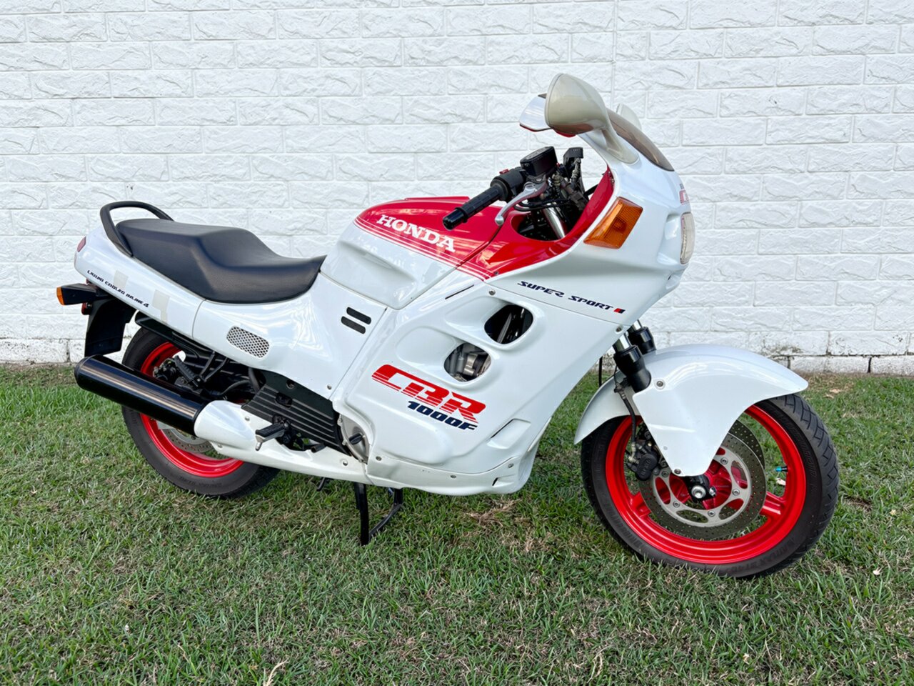 1987 HONDA CBR1000F ROAD