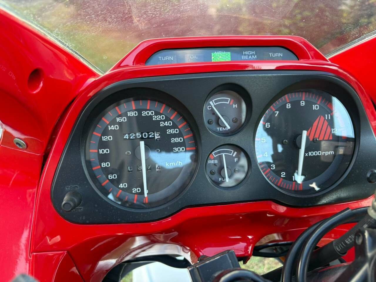 1987 HONDA CBR1000F ROAD