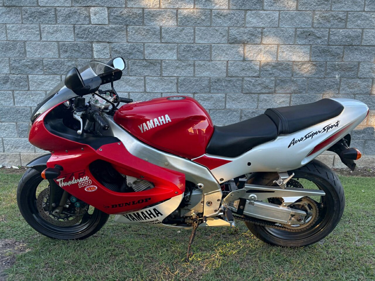 1996 YAMAHA YZF1000R THUNDERACE SPORTS