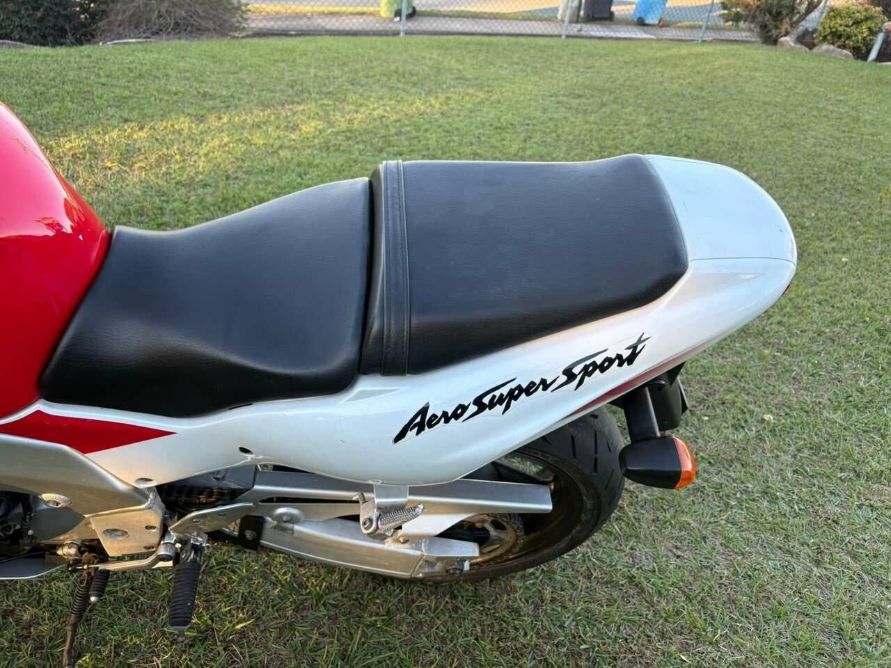 1996 YAMAHA YZF1000R THUNDERACE SPORTS