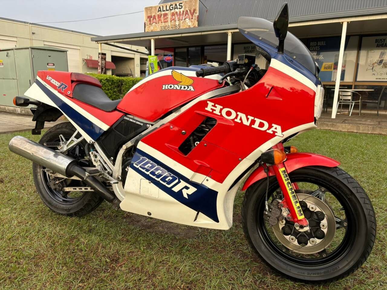 1985 HONDA VF1000R ROAD