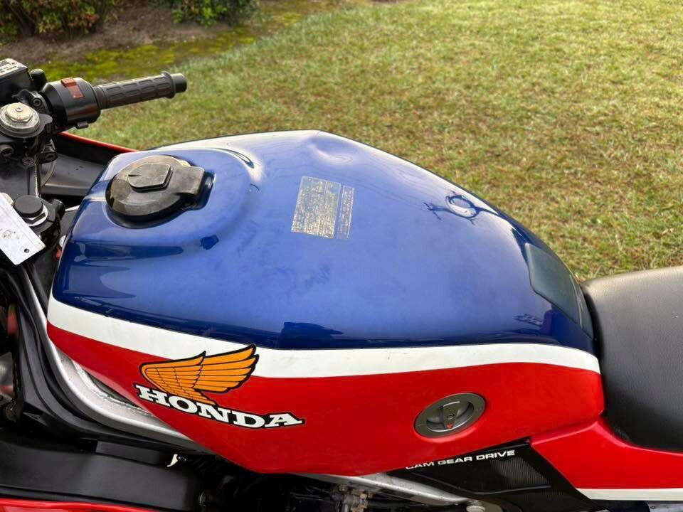 1985 HONDA VF1000R ROAD