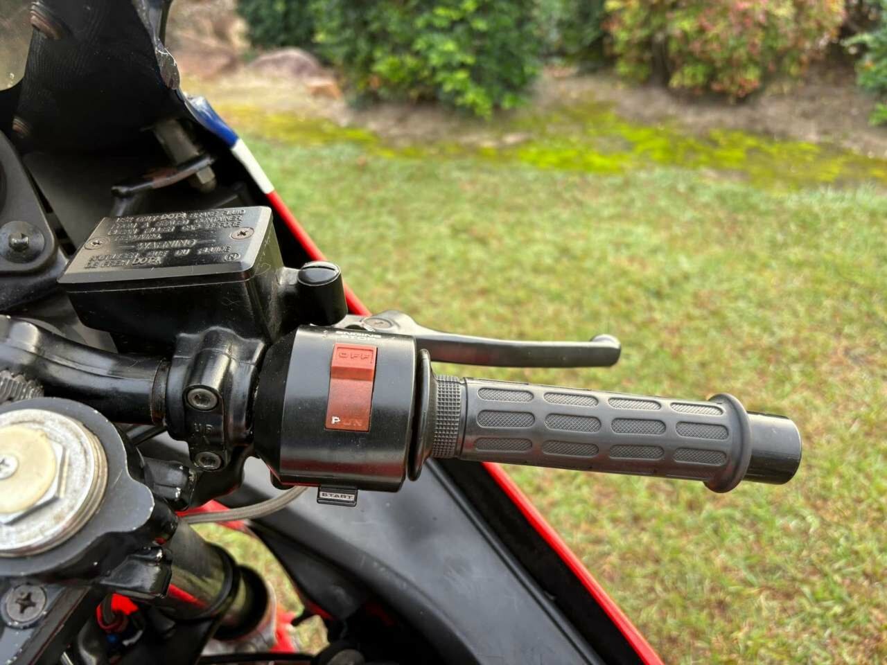 1985 HONDA VF1000R ROAD