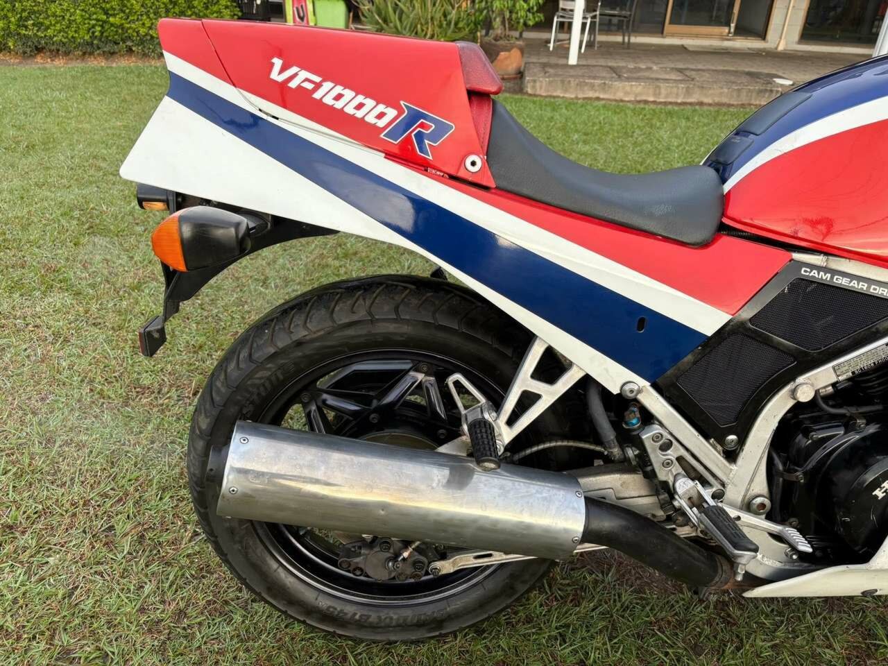 1985 HONDA VF1000R ROAD