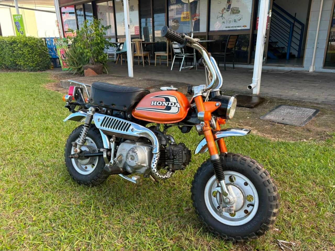 1974 HONDA Z50 MINIBIKE