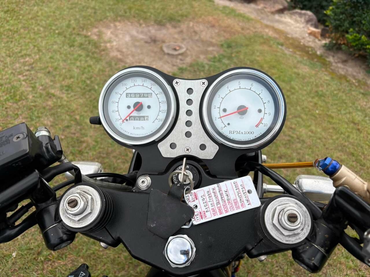 1994 TRIUMPH SPEED TRIPLE 900 ROAD