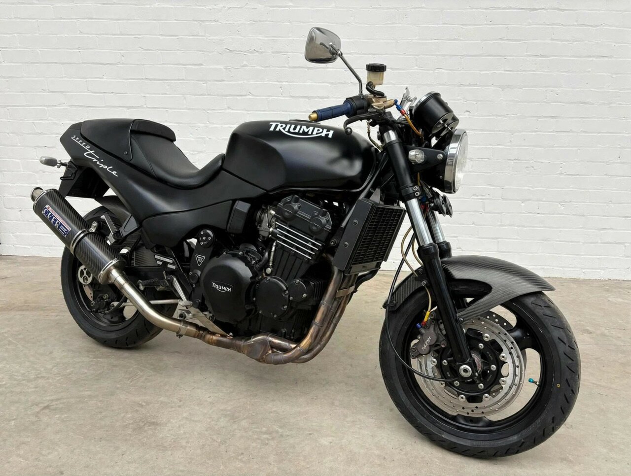 1994 TRIUMPH SPEED TRIPLE 900 ROAD