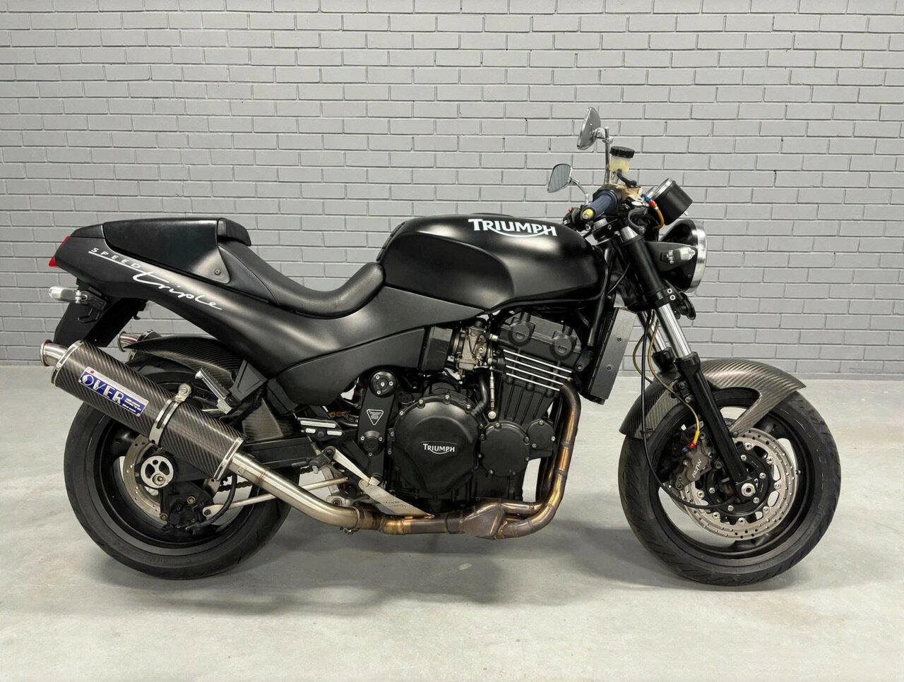 1994 TRIUMPH SPEED TRIPLE 900 ROAD