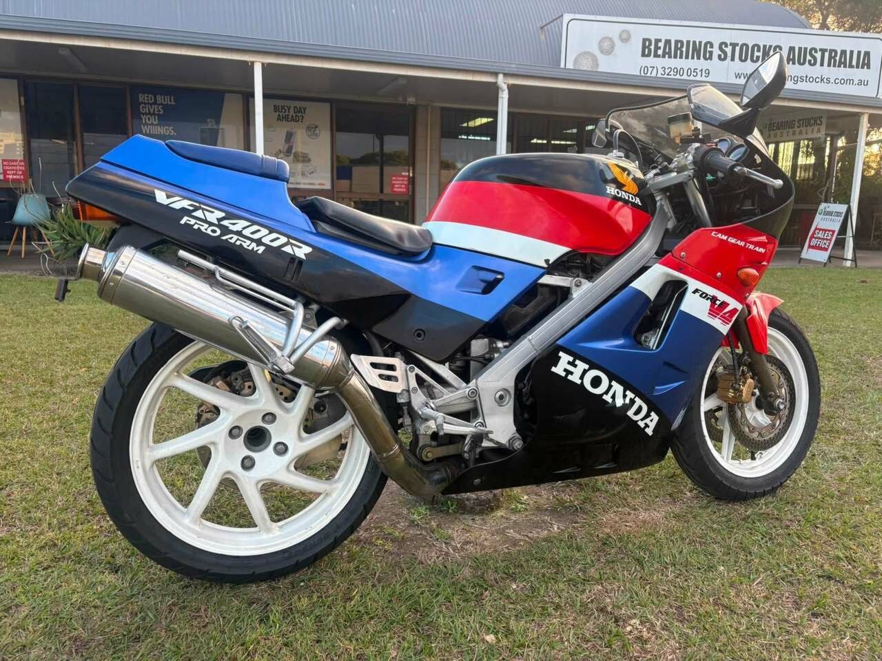 1987 HONDA VFR400 SPORTS