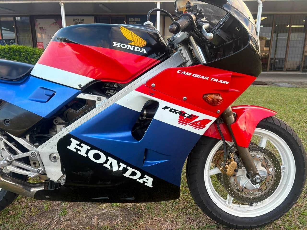 1987 HONDA VFR400 SPORTS
