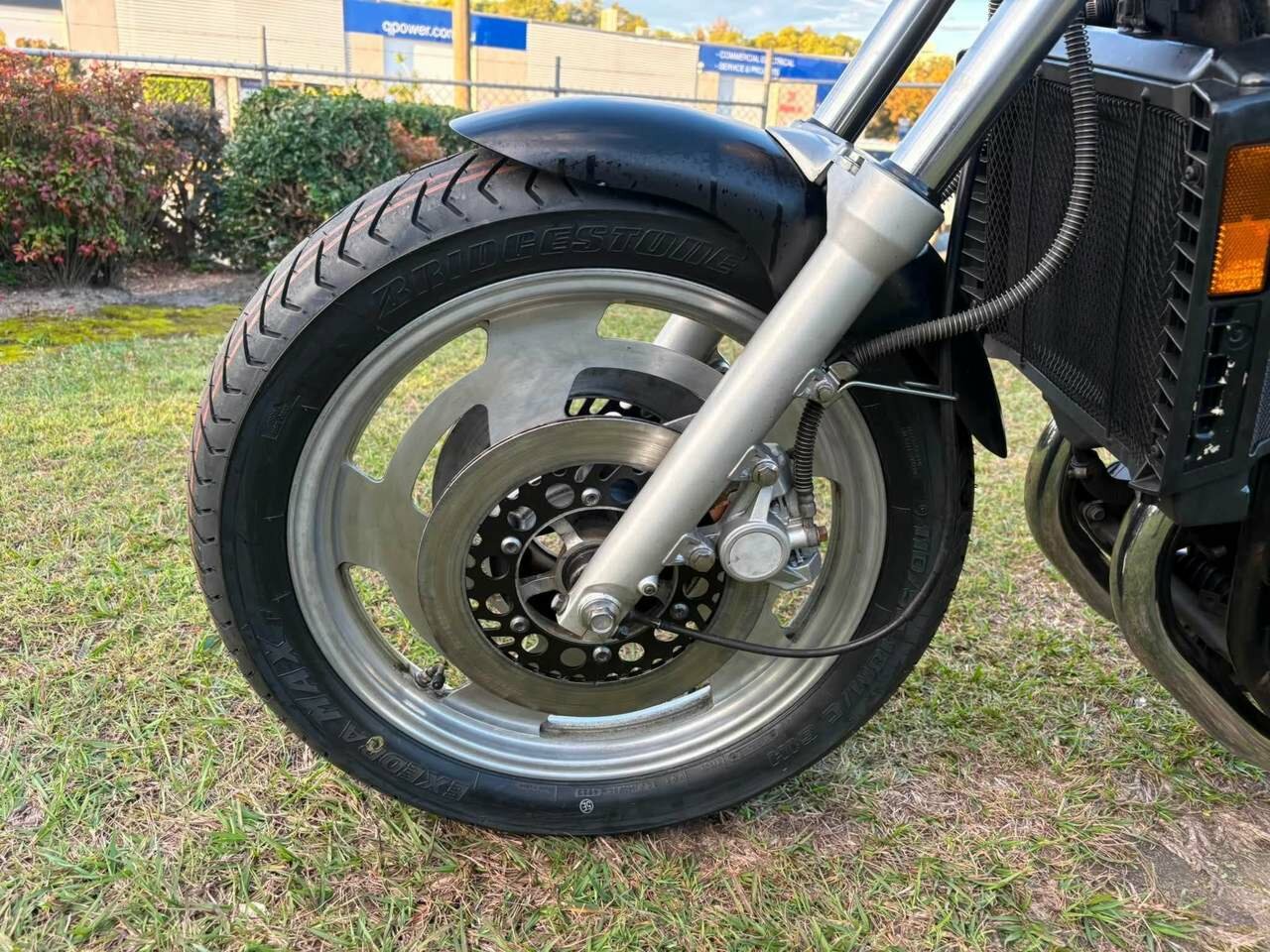 1992 YAMAHA VMX1200 (VMAX) ROAD