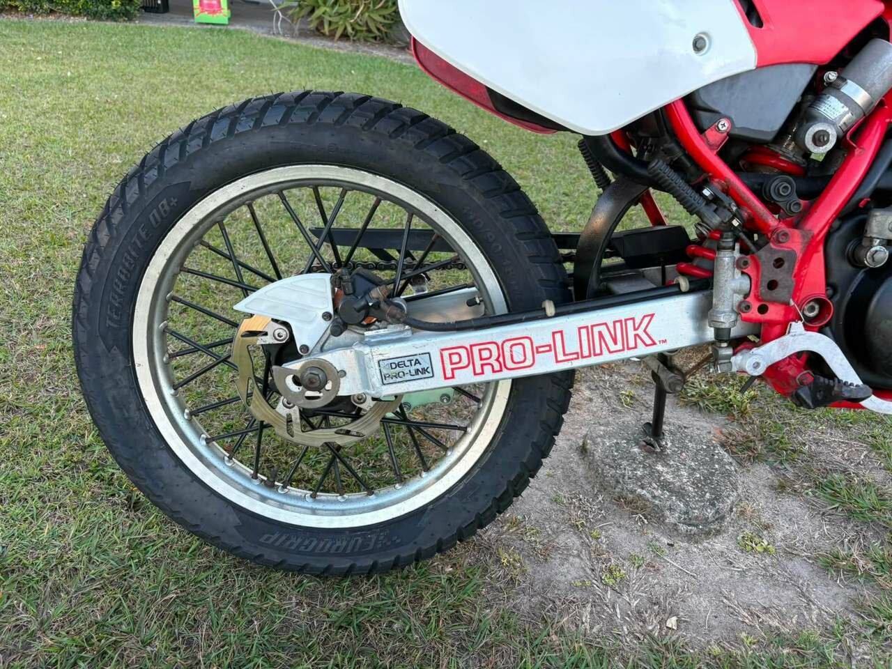 1989 HONDA CR250R MOTOCROSS