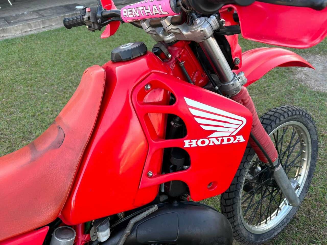 1989 HONDA CR250R MOTOCROSS