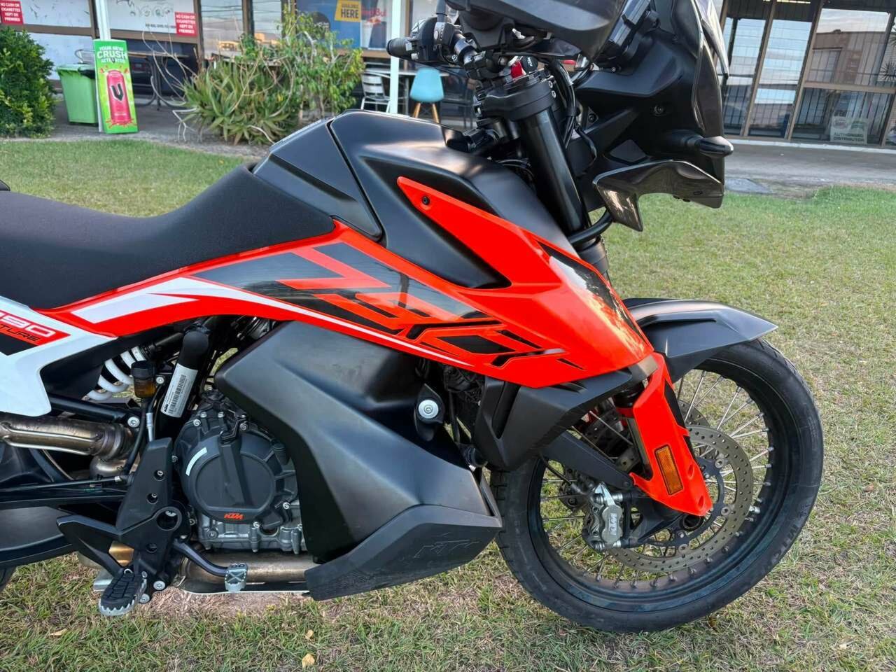 2020 KTM 790 ADVENTURE DUAL SPORTS