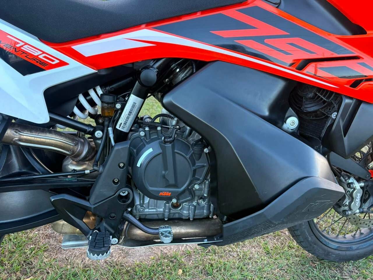 2020 KTM 790 ADVENTURE DUAL SPORTS