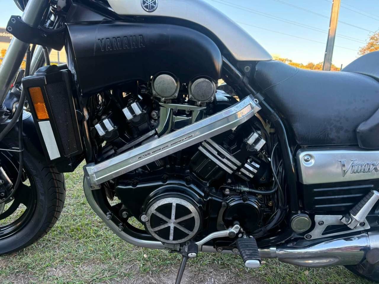 2001 YAMAHA VMAX 1200 CRUISER