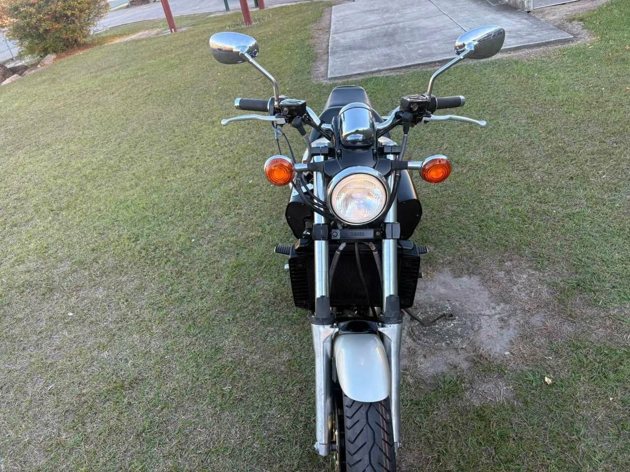 2001 YAMAHA VMAX 1200 CRUISER