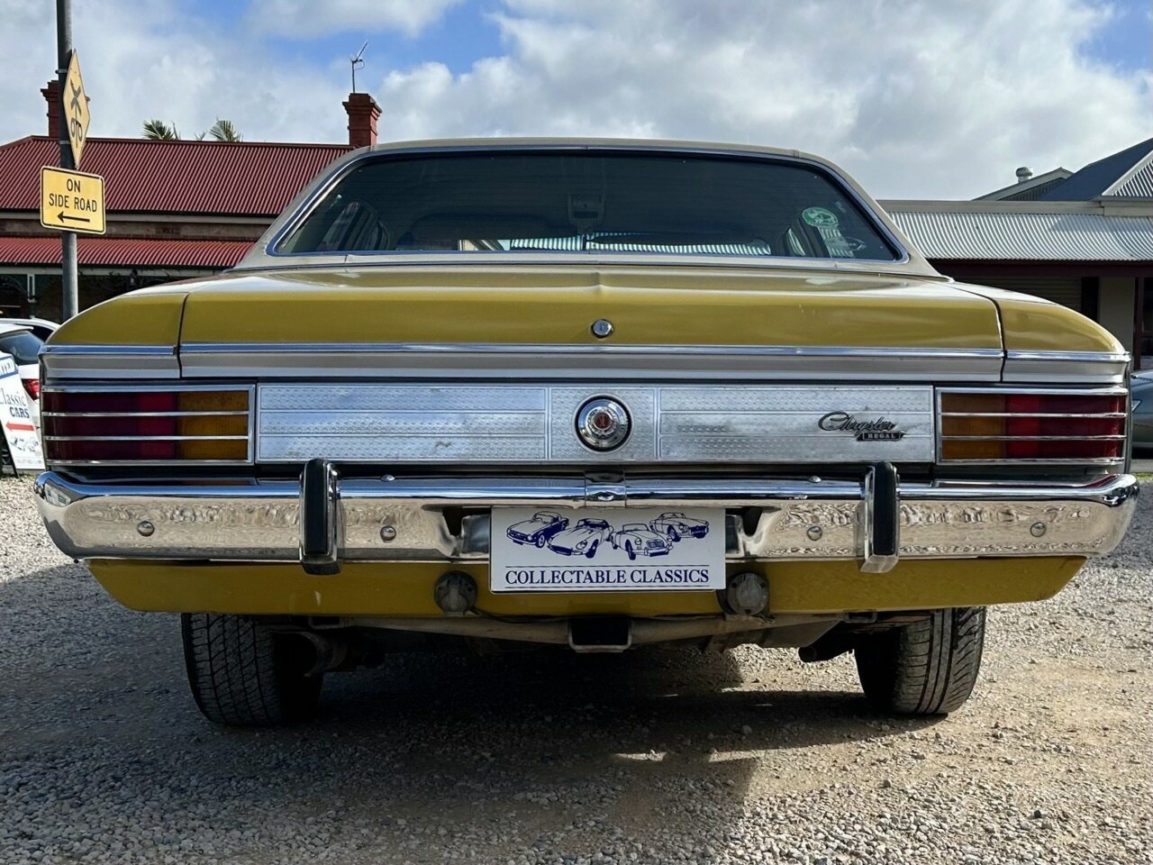1977 CHRYSLER REGAL CL SE 3 SP AUTOMATIC 4D SEDAN