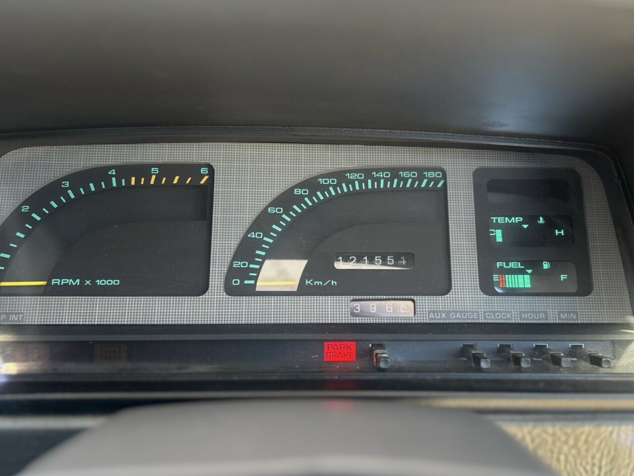 1987 FORD FALCON XF S-PAK 4 SP MANUAL 4D SEDAN