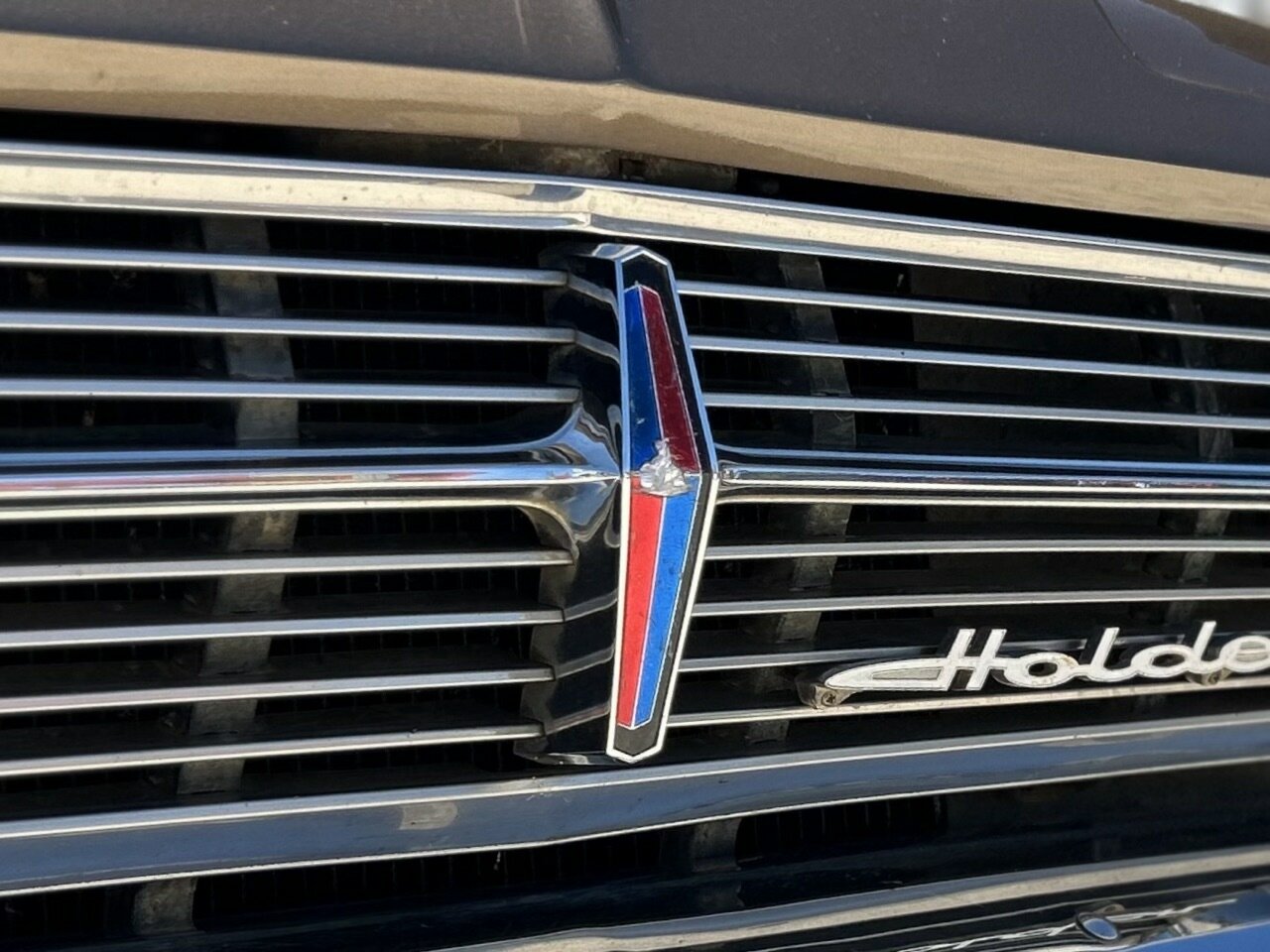 1967 HOLDEN PREMIER HR SEDAN