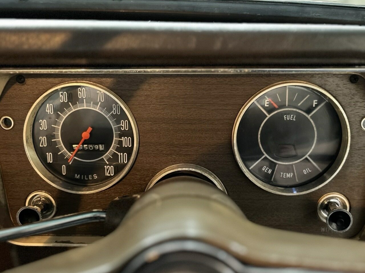 1967 HOLDEN PREMIER HR SEDAN