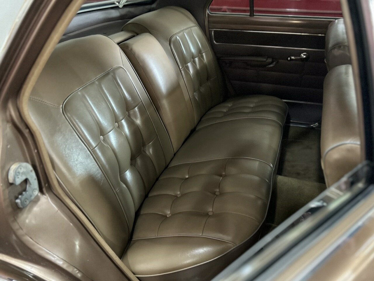 1967 HOLDEN PREMIER HR SEDAN