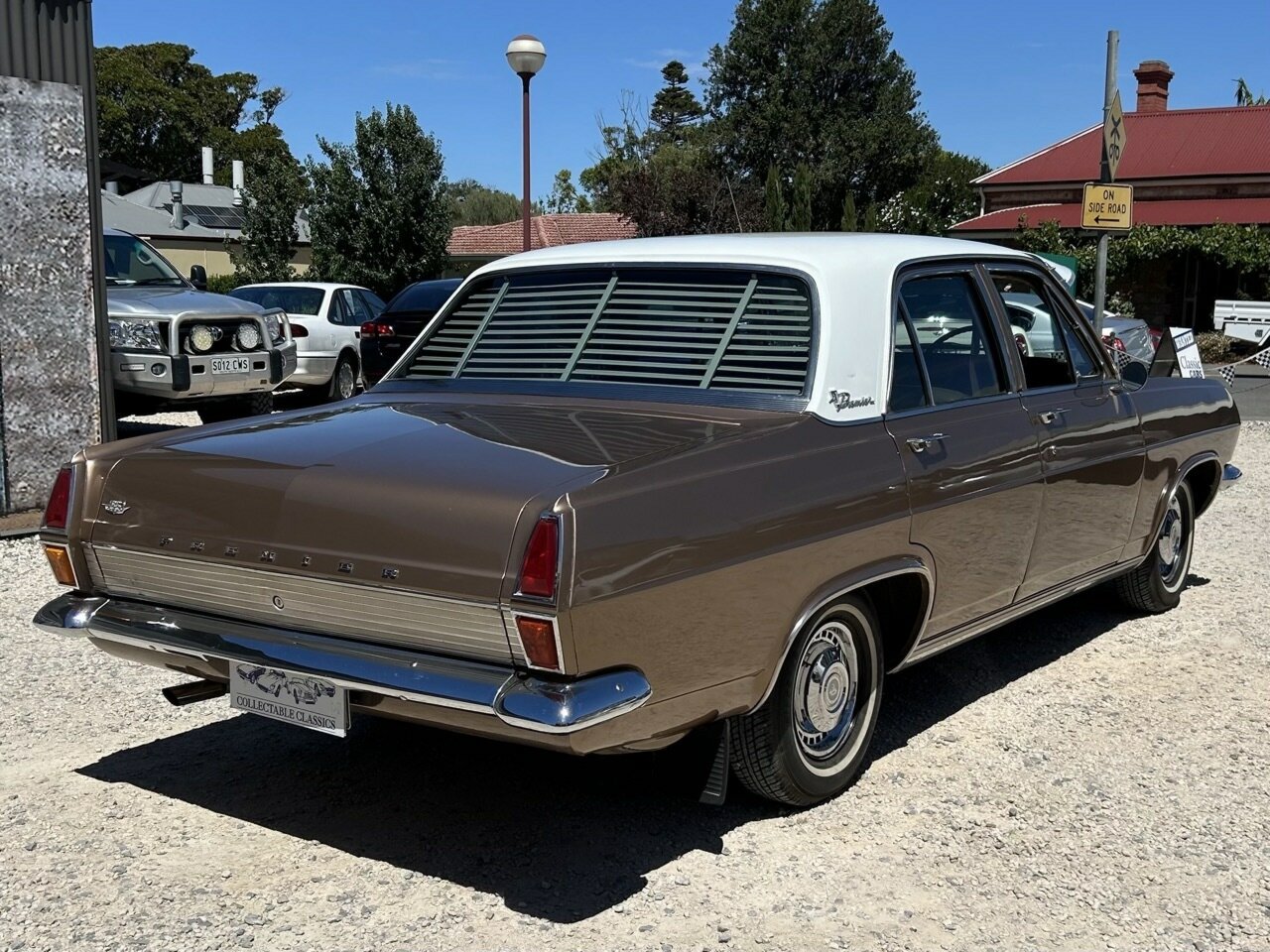 1967 HOLDEN PREMIER HR SEDAN