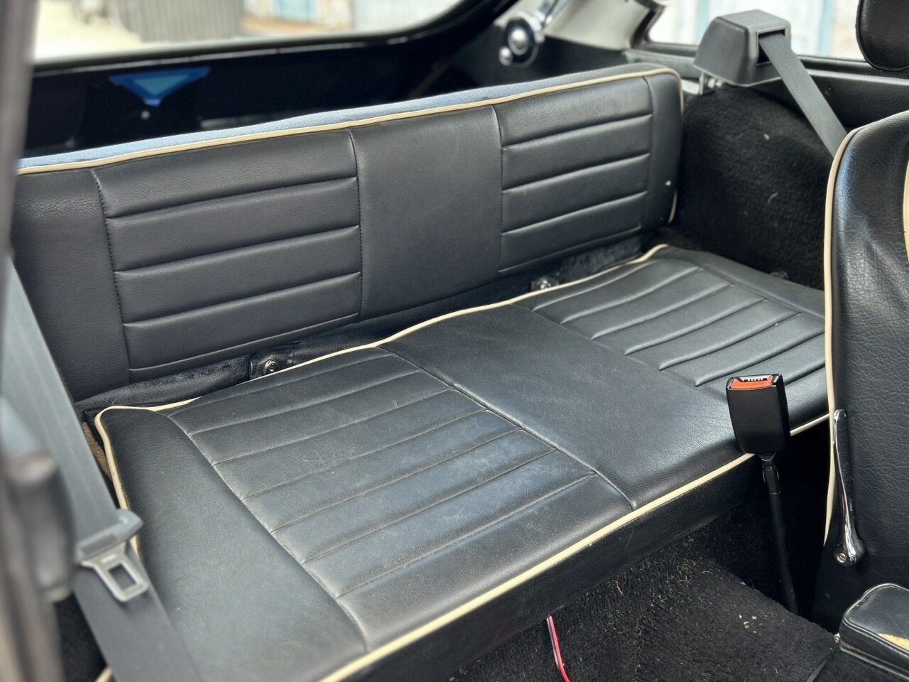 1976 MG MGB GT COUPE