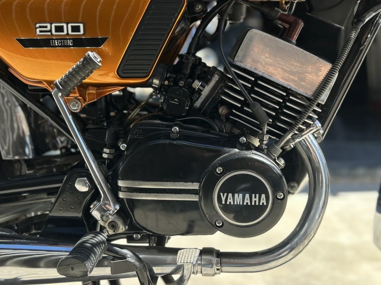 1974 YAMAHA RD200 ROAD