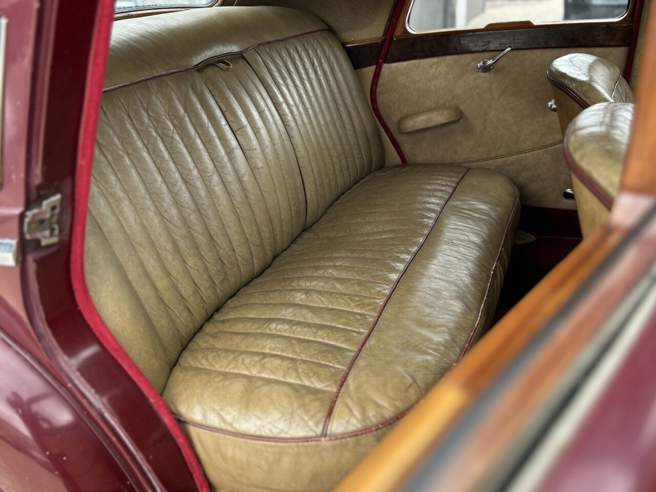 1951 RILEY RMB 2.5 LITRE 4 SP MANUAL 4D SEDAN