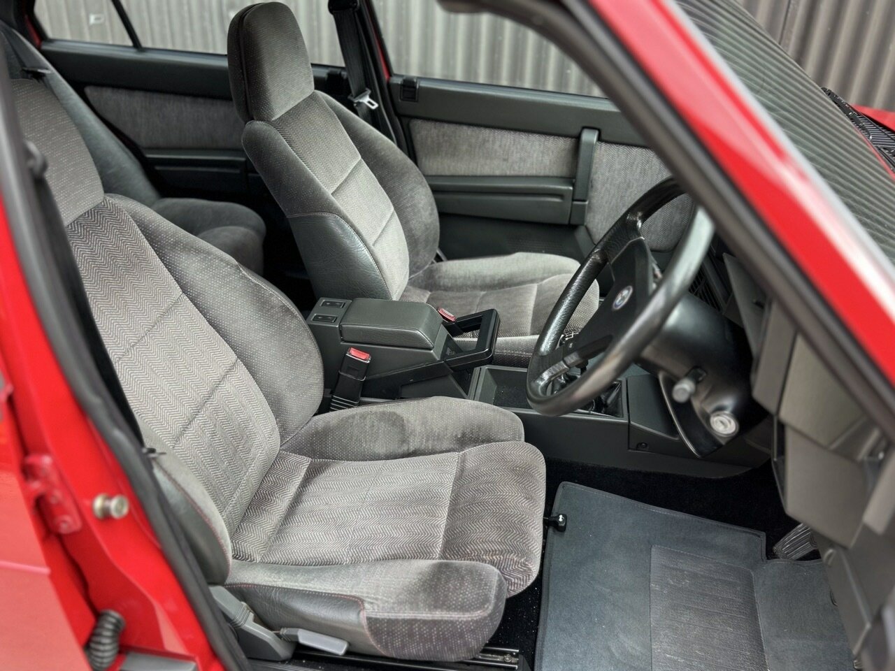 1988 ALFA ROMEO ALFA 75 6V 3.0 5 SP MANUAL 4D SEDAN